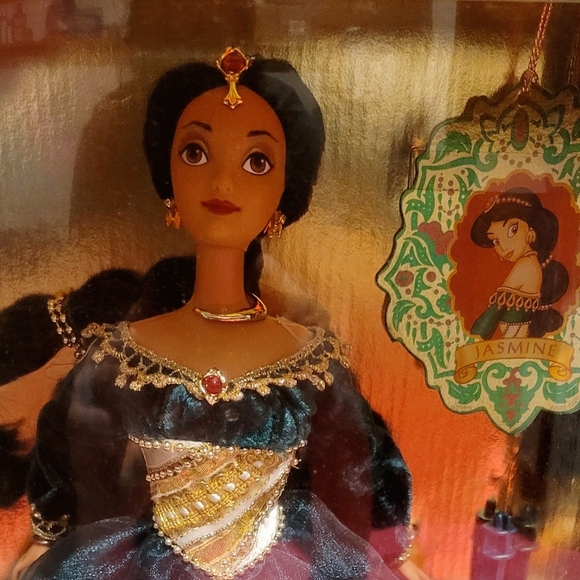 Princess Jasmine Collectible Barbie Doll. 4th In The Collection. NRFB - Picture 2 of 7